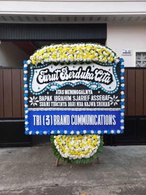 Papan Bunga Duka di Setianagara